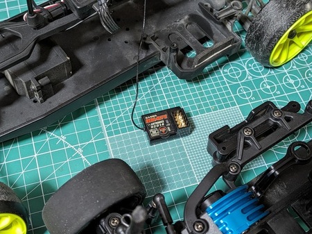 ヨコモ1/10 RD2.0 (ルーキードリフト) サーボ等々取付: おまけの1日